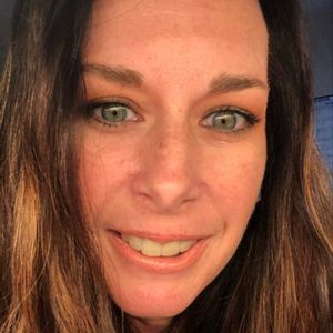 Meet your Posher, Tonia